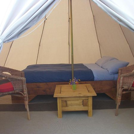 Aille River Tourist Hostel Glamping Doolin Exteriér fotografie