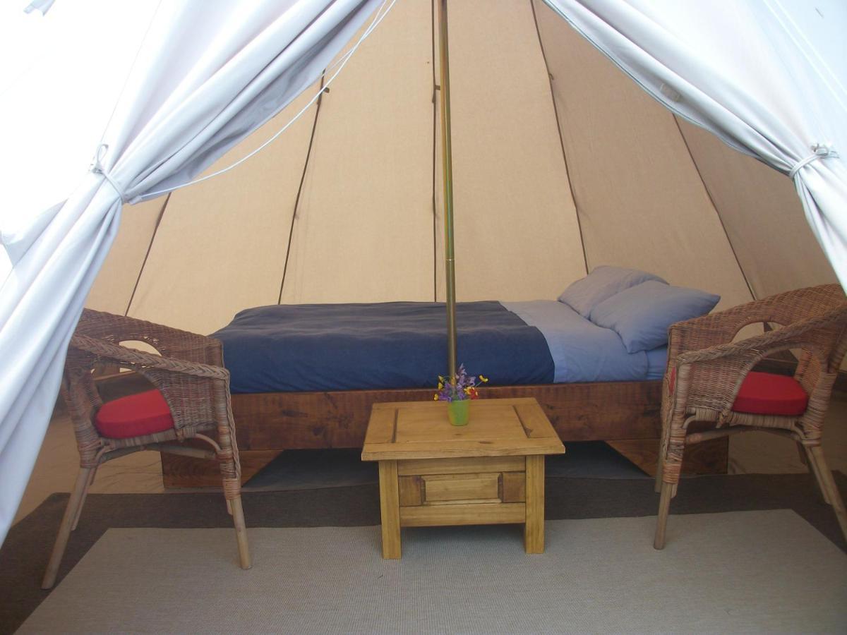 Aille River Tourist Hostel Glamping Doolin Exteriér fotografie